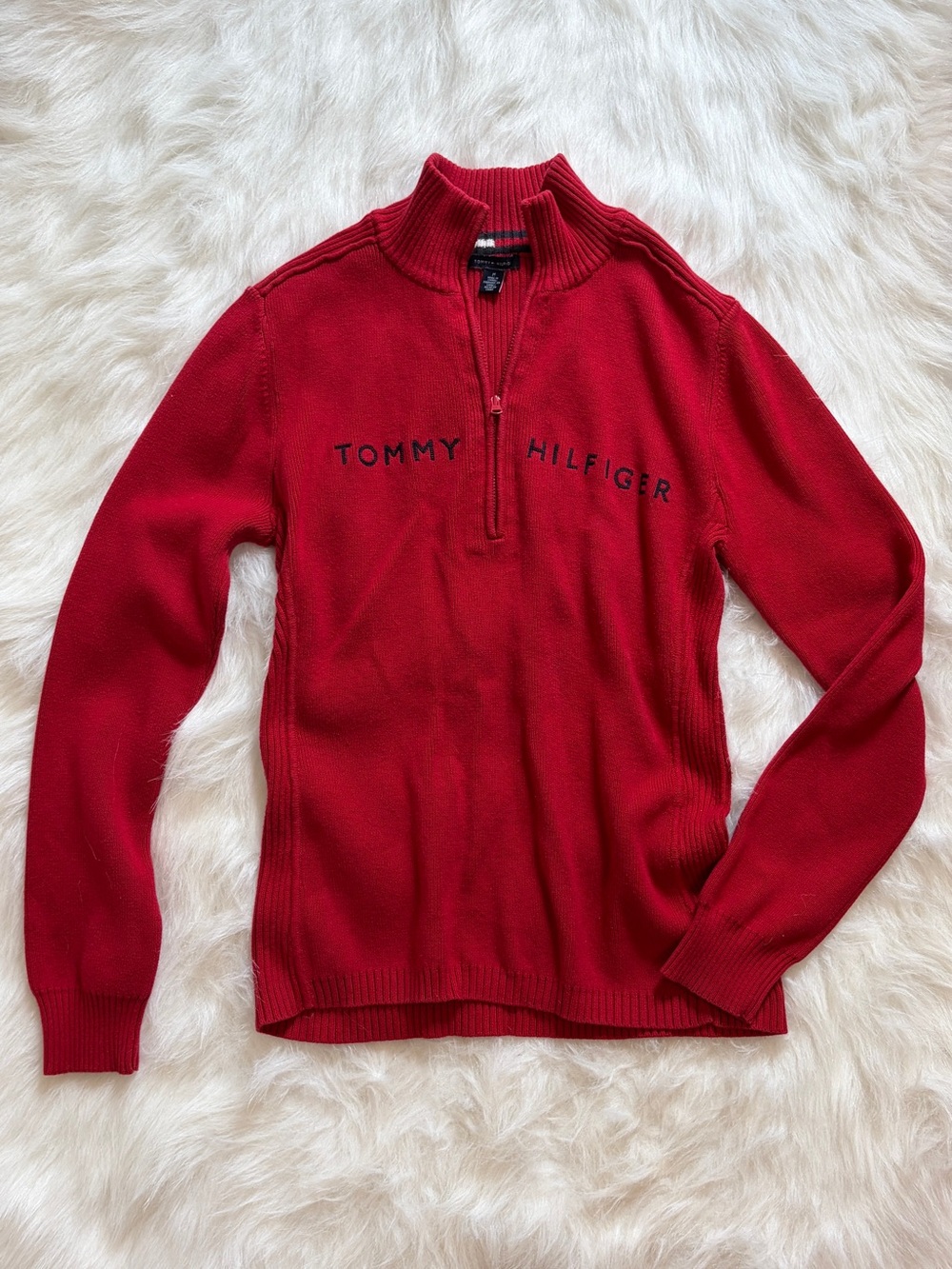 Y2K Tommy Hilfiger Sweater Size Medium